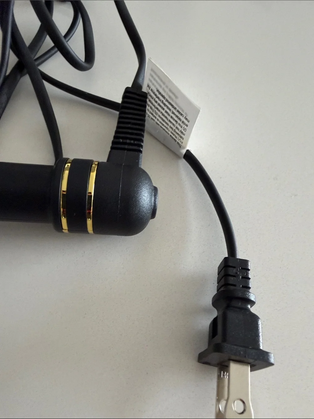 Hot Tools 24K Gold-Tip Black Curling Iron 5/8” extended barrel never used